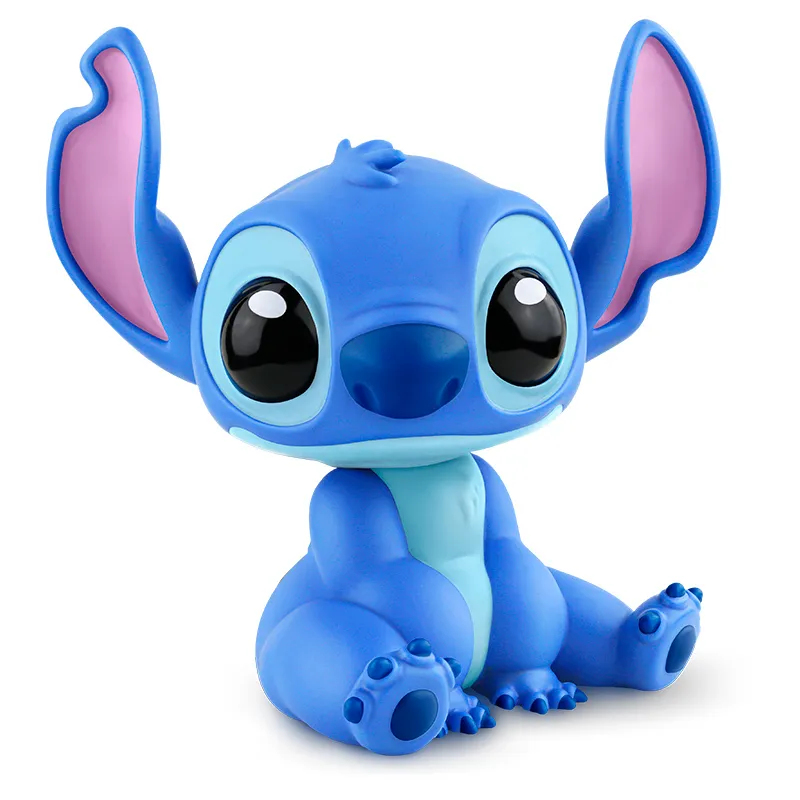 Boneco decorativo do Stitch em destaque na campanha de outubro da Koringa